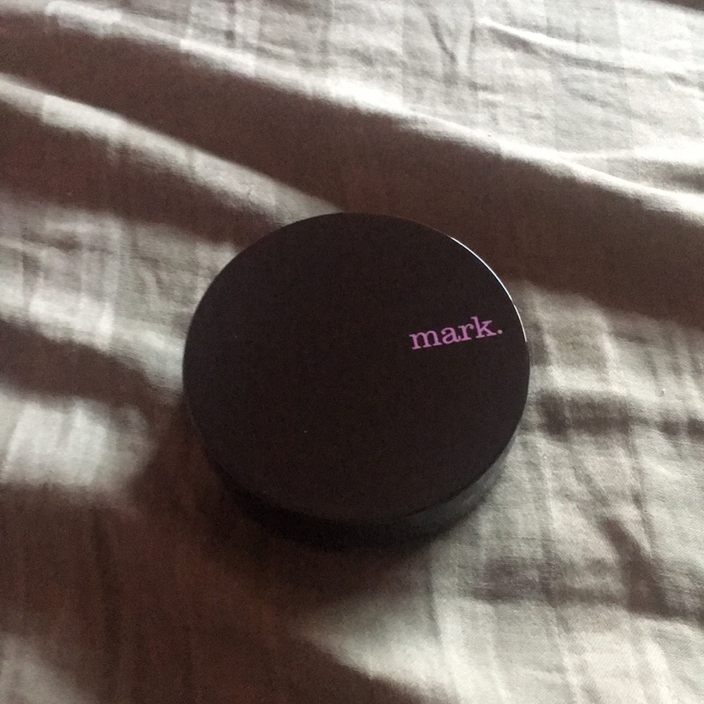 Mark bronzer